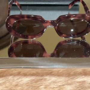 Celine CL40276U Oval Sunglasses EUC/COA/No case